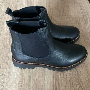 Caslon Miller Chelsea Boots Black Women